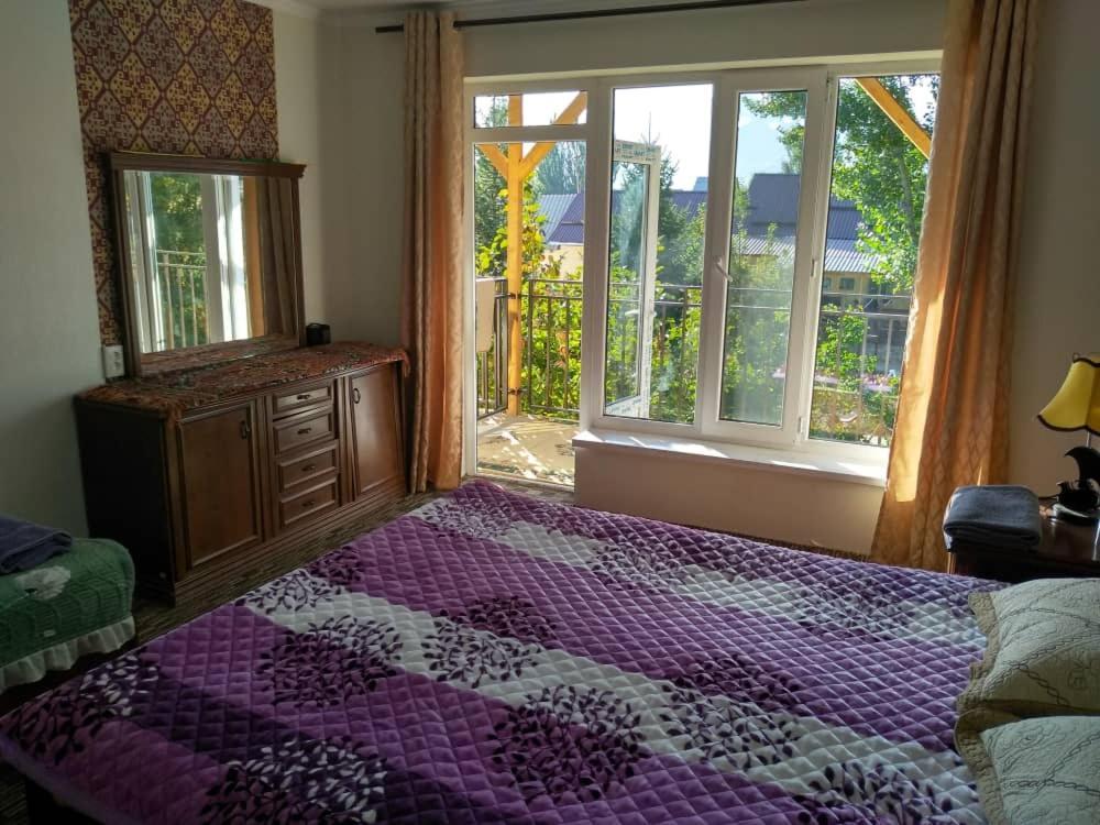 Guest House Mira Kochkor Zewnętrze zdjęcie