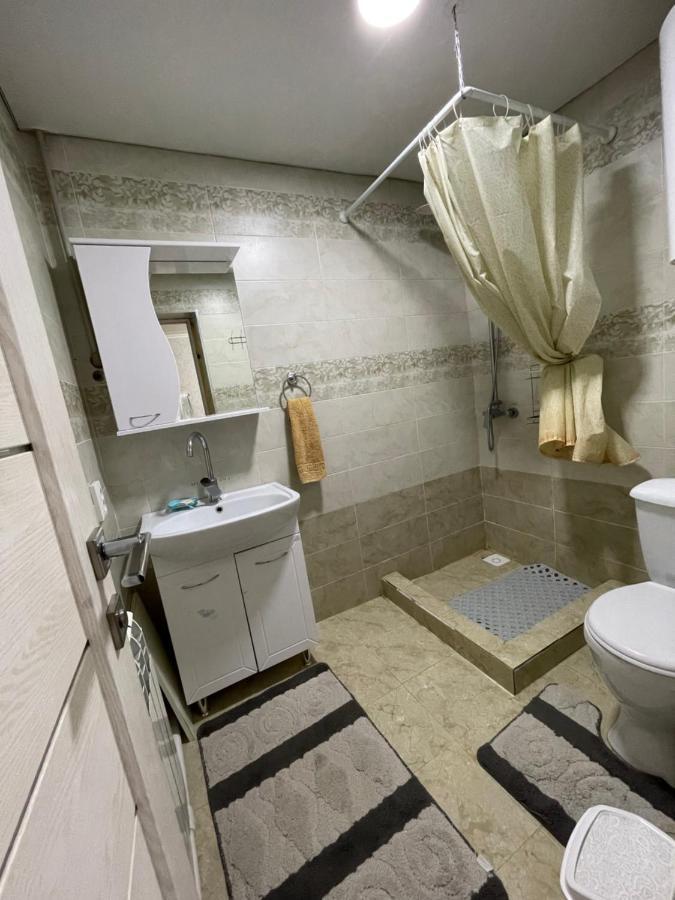 Guest House Mira Kochkor Zewnętrze zdjęcie